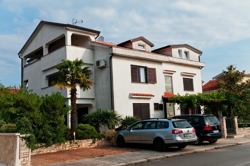 Dr. Igda Apartments Porec Luaran gambar