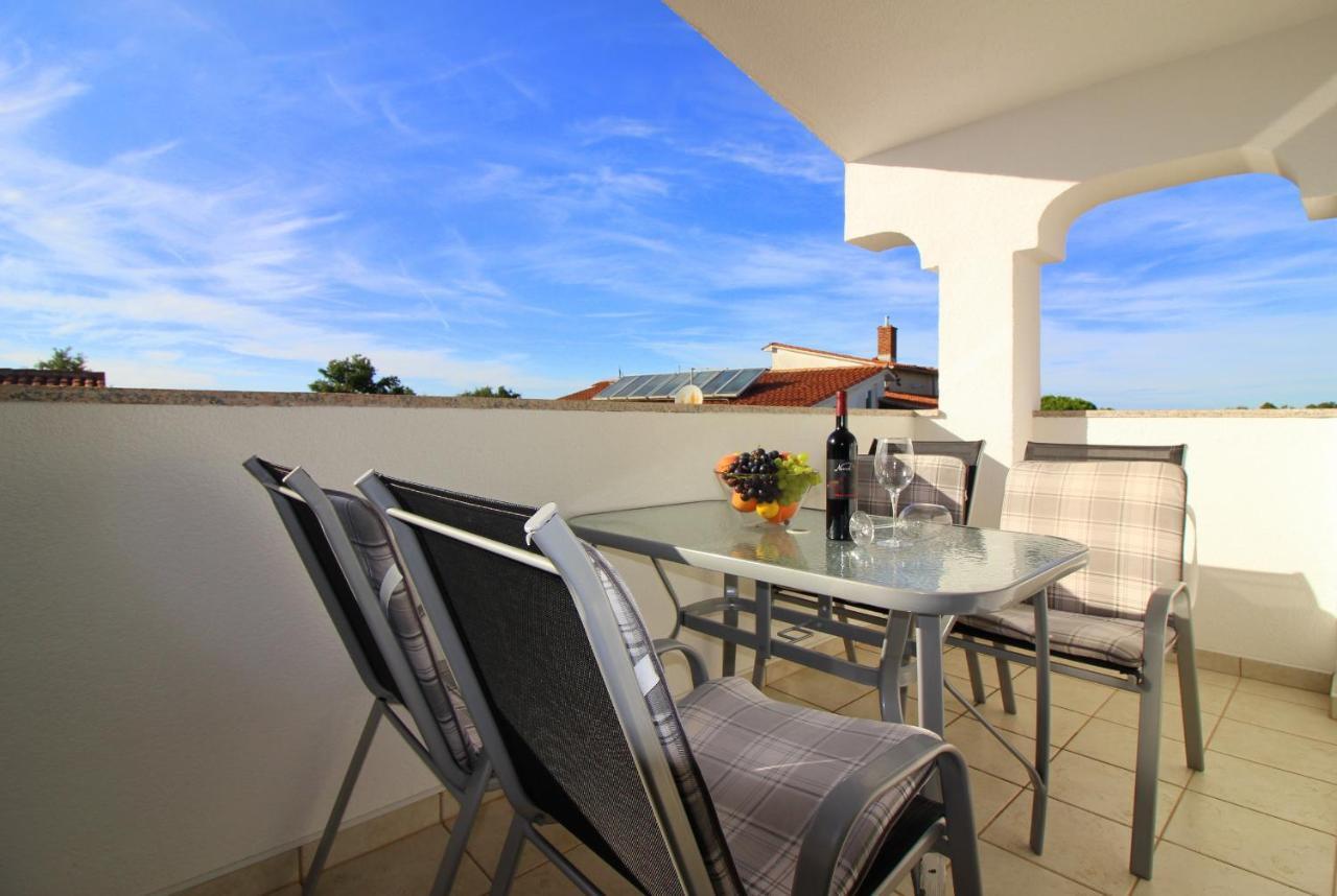 Dr. Igda Apartments Porec Luaran gambar